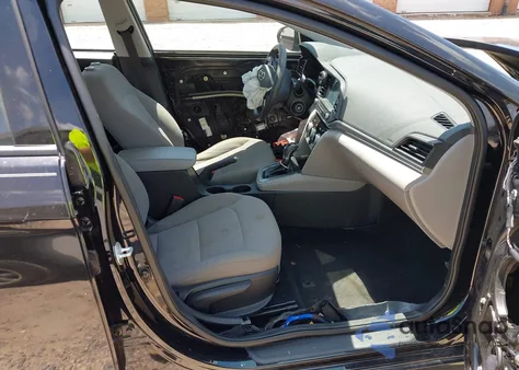 2019 Hyundai Elantra Sel from USA, damaged, VIN 5NPD84LF7KH467293